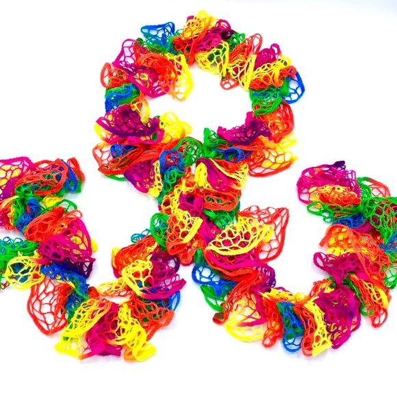 Vibrant Crochet Scarf - Picture 6 of 13